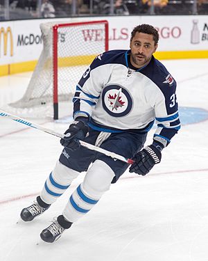 Dustin Byfuglien's Wife (Emily Hendry): Age, Height, Weight, Relationship,  Affairs, Bio And More