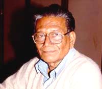 manoj das biography 500 words