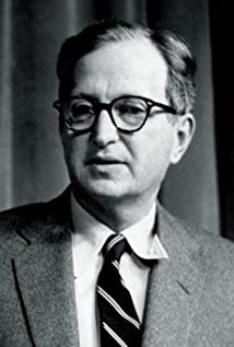 Lawrence E. Spivak